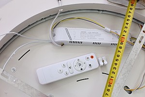 Потолочный LED светильник Omnilux white OML-06407-120